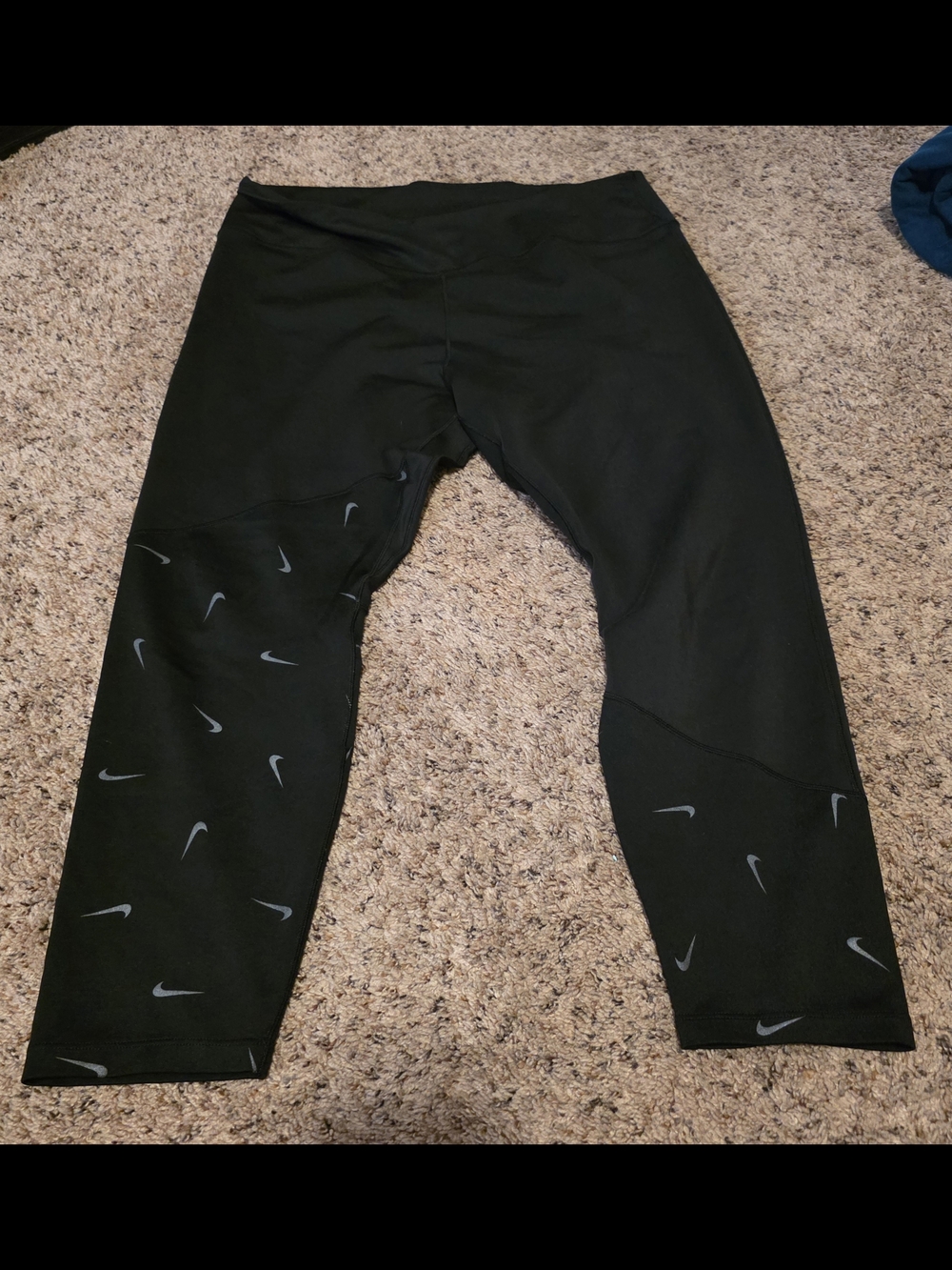 Nike Black Capri Leggings with Reflective Swoosh Print